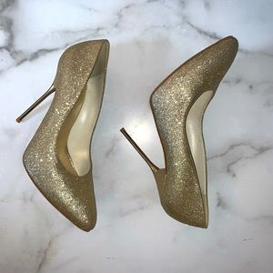 Stuart Weitzman Gold glitter HOLIDAY heels